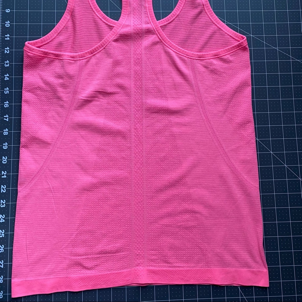NWOT Lululemon Pink Swiftly Tech Racerback Shirt Size 10 - Picture 10 of 13